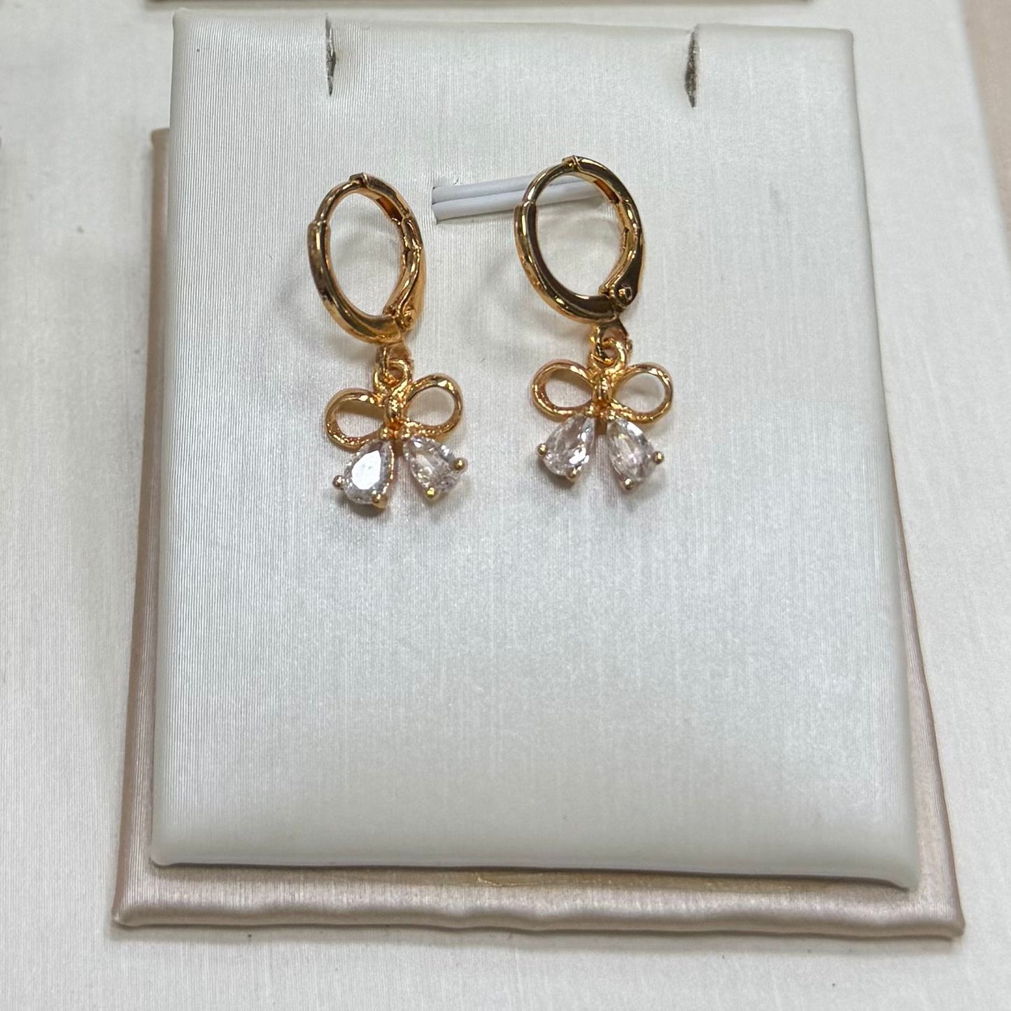 ARETES LARGOS